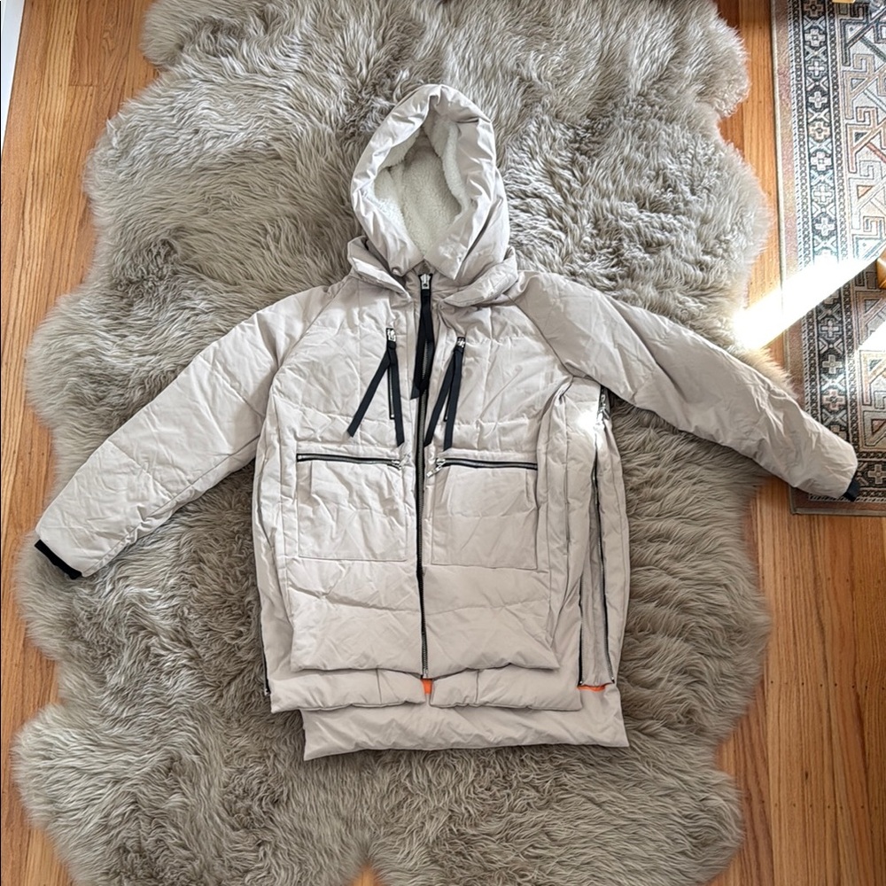 Hooded Puffer Jacket, Size Small